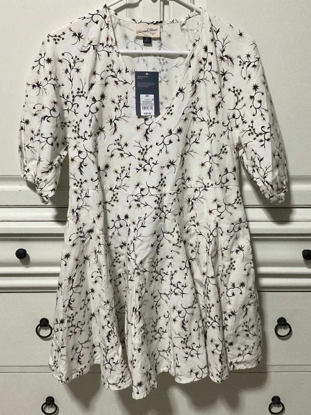 Women's Bell Sleeve Mini flared Dress, pockets floral NWT Universal Threads XS